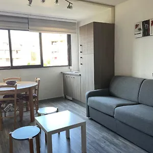 Appartement Fréjus, Dans Résidence Avec Piscine, Fréjus